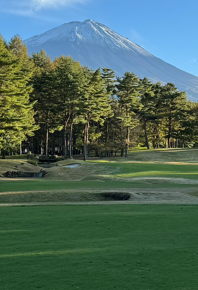 グリーン環境をサポート ゴルフ場・会社施設・公園・公共広場など管理のための緑化機械専門商社